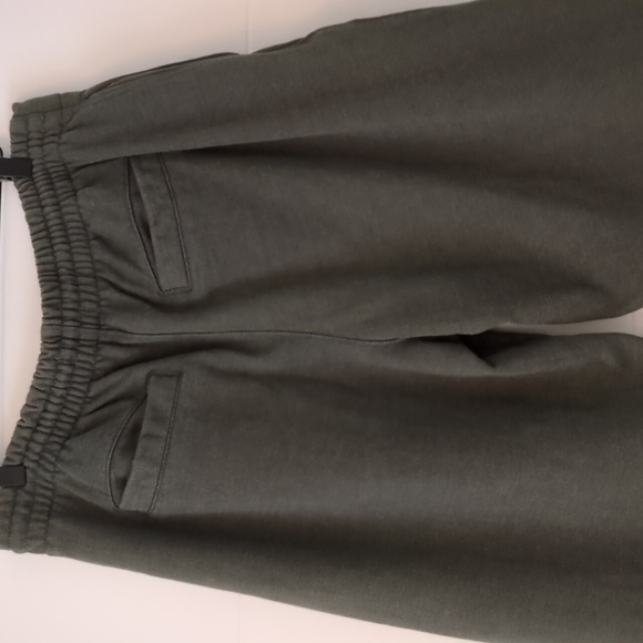 UO BDG Men's Relaxed fit Bowed Sweatpants Barely Green Athleasure Cozy Cabin L - Picture 5 of 10